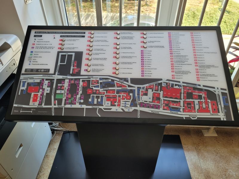 Terminal multimedialny z planem AGH w Krakowie  Terminal multimedialny z planem AGH w Krakowie