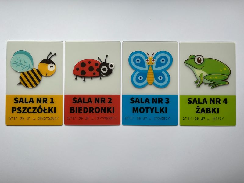 Kolorowe tabliczki informacyjne z napisami w czarnym druku i w brajlu, z piktogramami Kolorowe tabliczki informacyjne z napisami w czarnym druku i w brajlu, z piktogramami