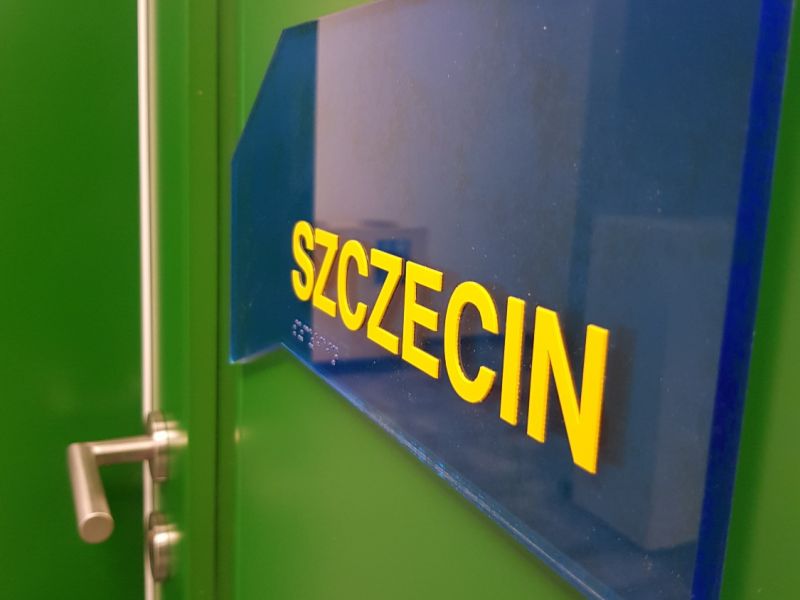 kontrastowa tabliczka informacyjna kontrastowa tabliczka informacyjna