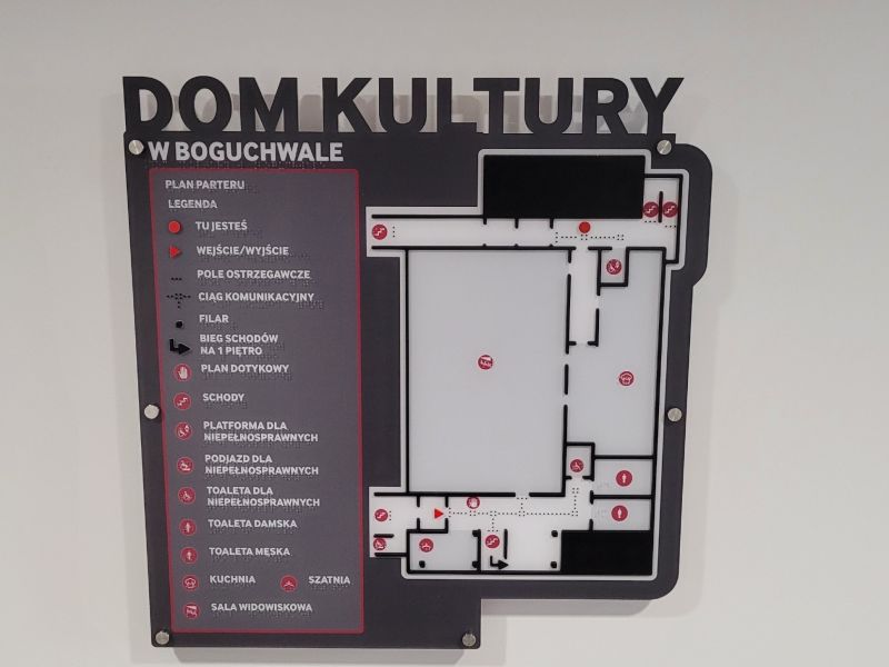 Dotykowy plan informacyjny PMMA z beaconami YourWay Dotykowy plan informacyjny PMMA z beaconami YourWay