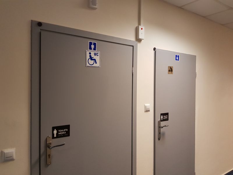 tabliczki informacyjne na drzwi z wypukłymi piktogramami tabliczki informacyjne na drzwi z wypukłymi piktogramami