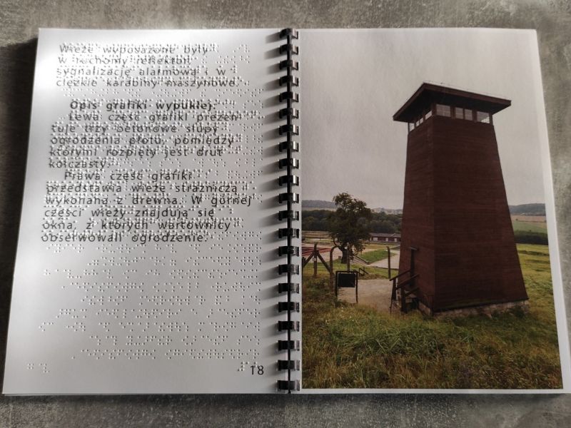 Brajlowski i czarnodrukowy przewodnik z termoformowanymi, wypukłymi grafikami  Brajlowski i czarnodrukowy przewodnik z termoformowanymi, wypukłymi grafikami