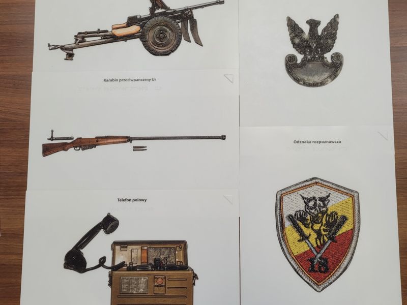 Dotykowe grafiki termoformowane i wypukłe ryciny wykonane w technologii Tiger  Dotykowe grafiki termoformowane i wypukłe ryciny wykonane w technologii Tiger