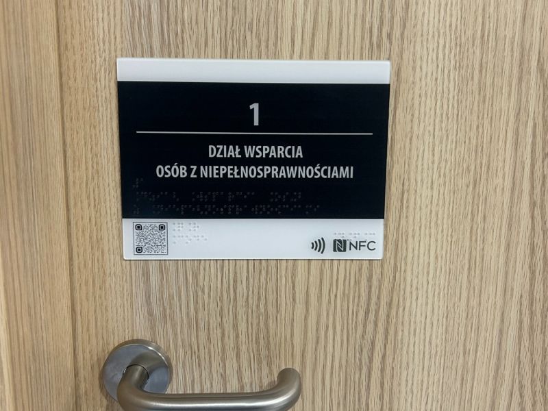 Tabliczka informacyjna na drzwi Tabliczka informacyjna na drzwi