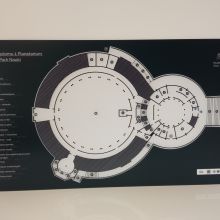 Dotykowy plan informacyjny poziomu 1 Planetarium Śląskiego Parku Nauki