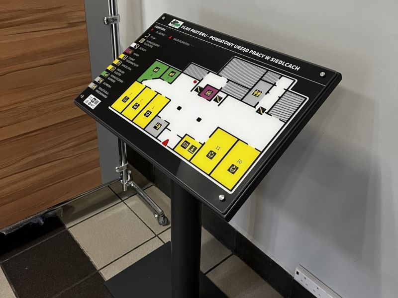 Dotykowy plan informacyjny na stojaku  Dotykowy plan informacyjny na stojaku