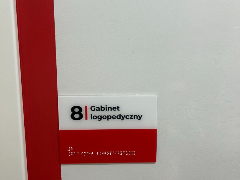 Tyflograficzna tabliczka informacyjna  Tyflograficzna tabliczka informacyjna