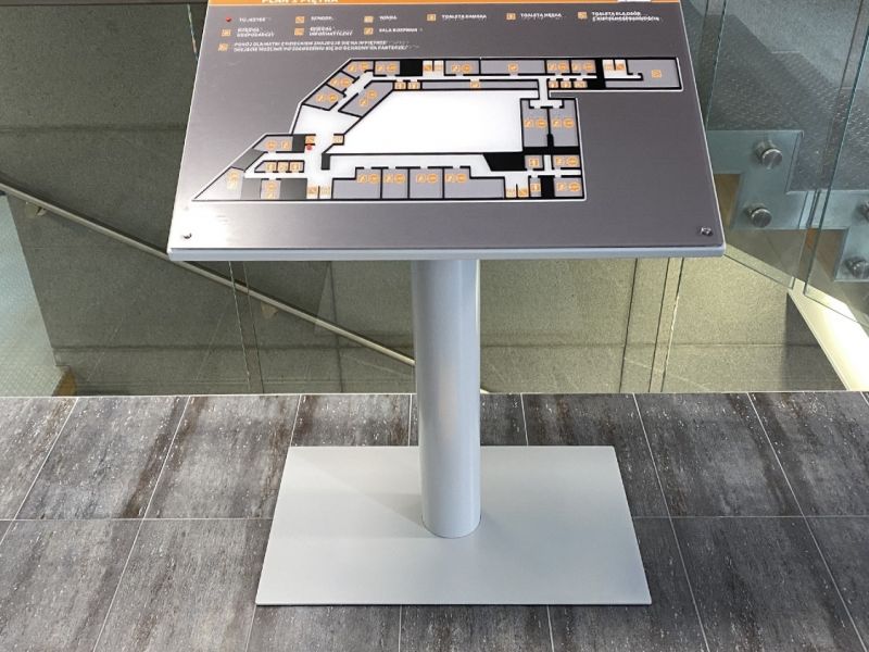 Dotykowy plan informacyjny z polem uwagi Dotykowy plan informacyjny z polem uwagi