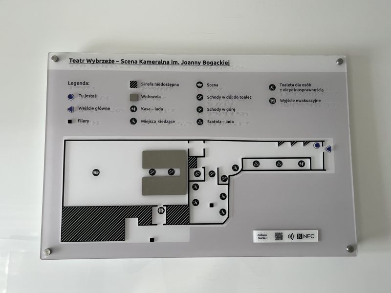 Dotykowy plan informacyjny Sceny Kameralnej Teatru Wybrzeże w Sopocie Dotykowy plan informacyjny Sceny Kameralnej Teatru Wybrzeże w Sopocie