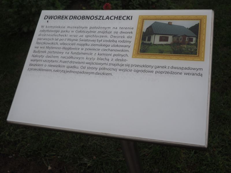 tabliczka informacyjna z brajlowskim i czarnodrukowym opisem oraz rycinami obiektu muzealnego  tabliczka informacyjna z brajlowskim i czarnodrukowym opisem oraz rycinami obiektu muzealnego