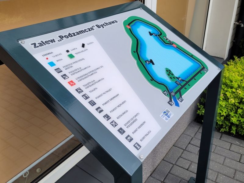 Dotykowy plan informacyjny Zalewu Podzamcze w Bychawie ze znacznikiem YorWay Beacon i z kodem NFC Dotykowy plan informacyjny Zalewu Podzamcze w Bychawie ze znacznikiem YorWay Beacon i z kodem NFC