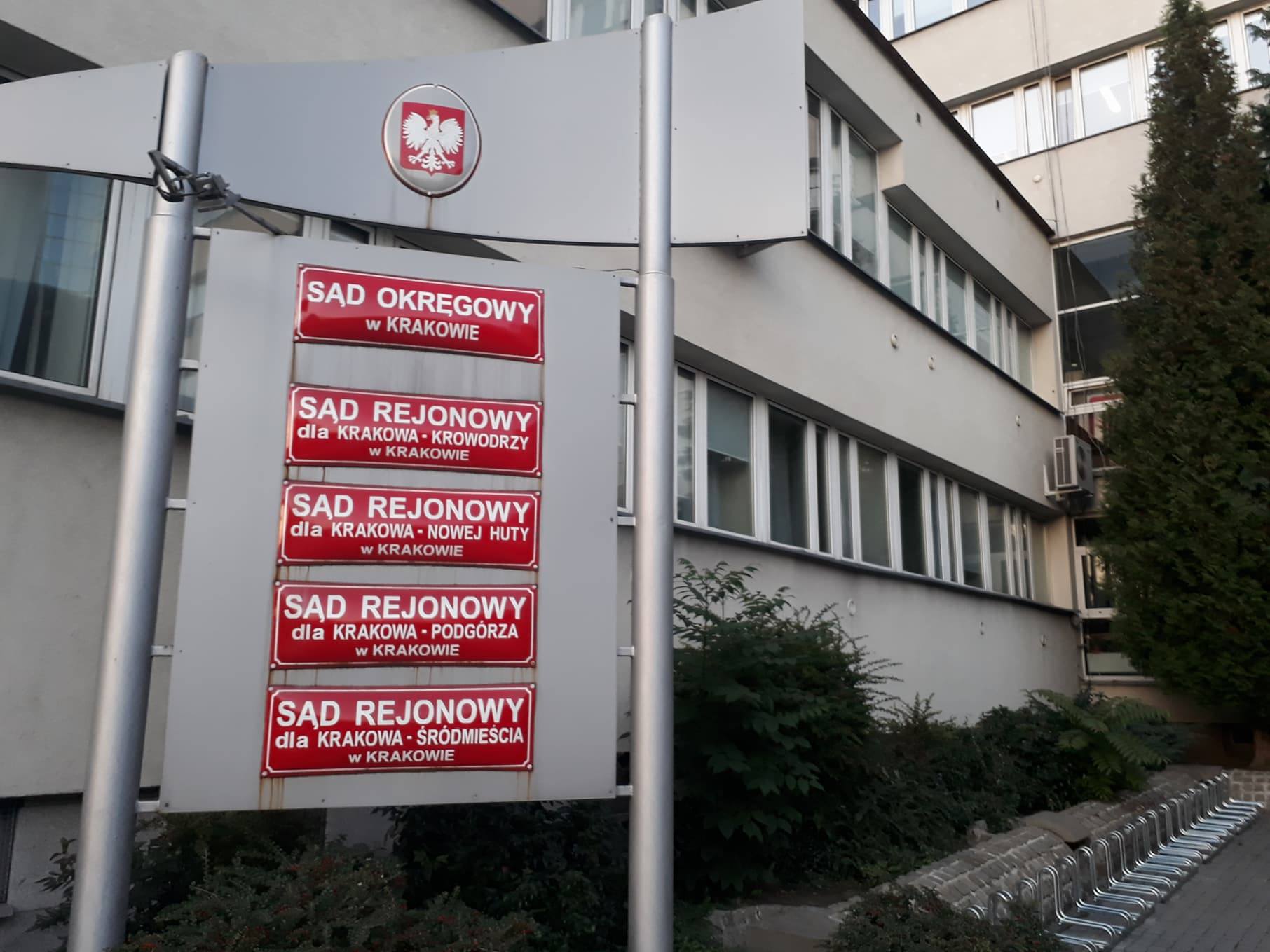 Po wypisy z ksiąg wieczystych ze znacznikami YourWay Beacon